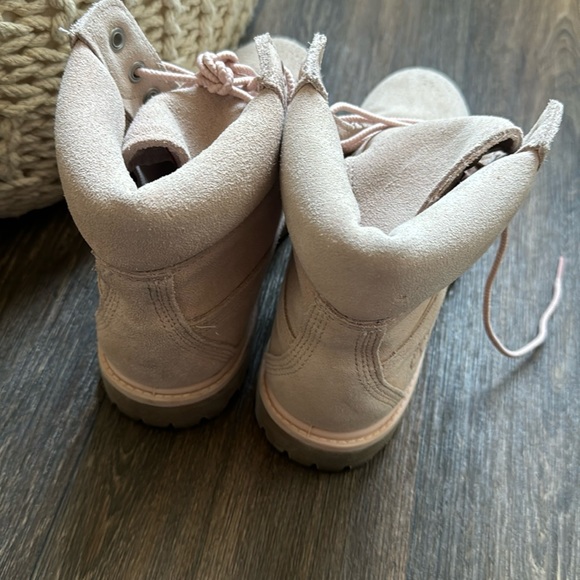 Timberland Blush Boots - Picture 4 of 8